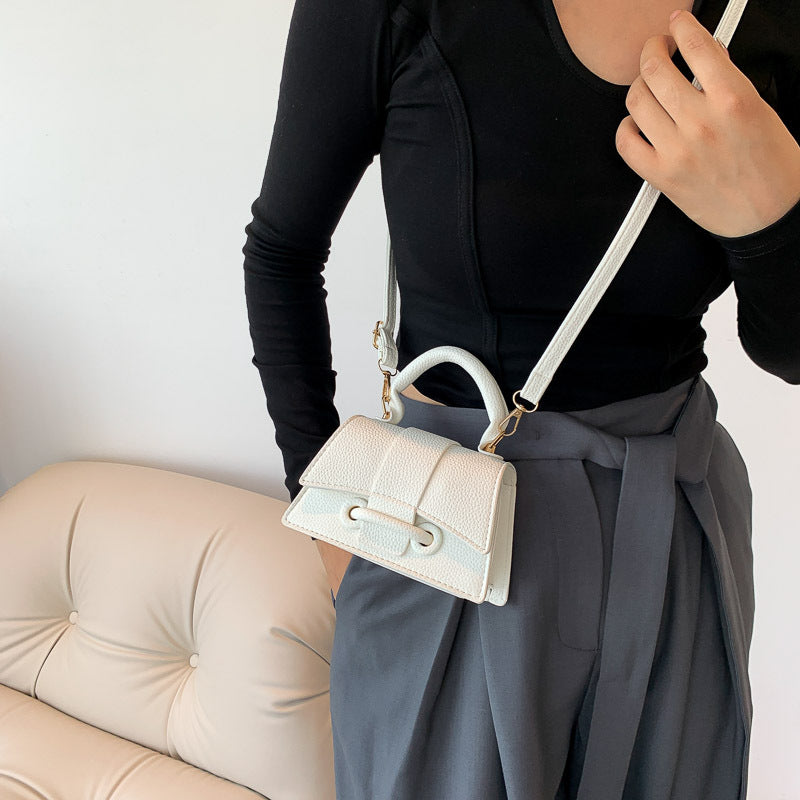 2023 Summer New Fashion Simple Bag Women Solid Color Western Style Fashion Shoulder Bag Simple Crossbody Small Square Bag